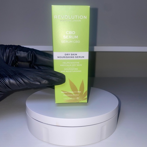 Revolution Skincare Serum - Picture 3 of 3